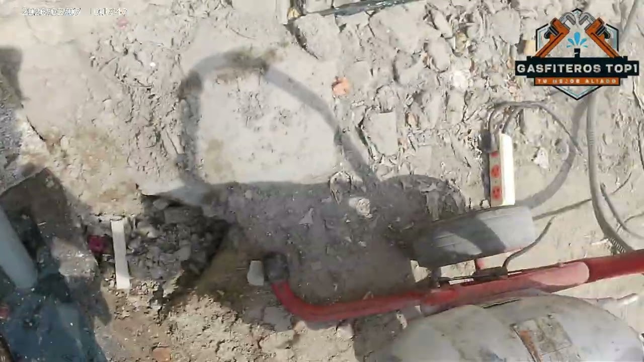 VIDEO 5 / Desatoro Profesional de Desagüe(Caja de Registro) en Puente Piedra | Gasfiteros Top 1
