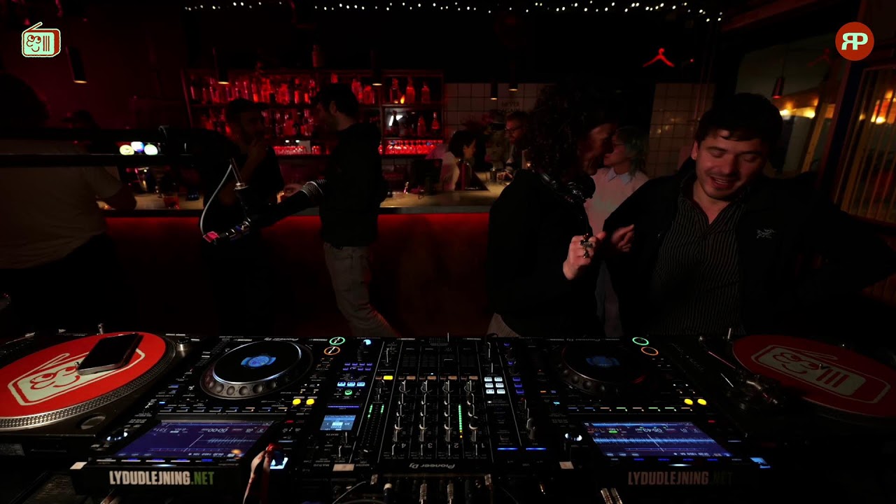 Handcrafted w/ Vincent's Older Sister @ Radio Panini (14.02.2026)