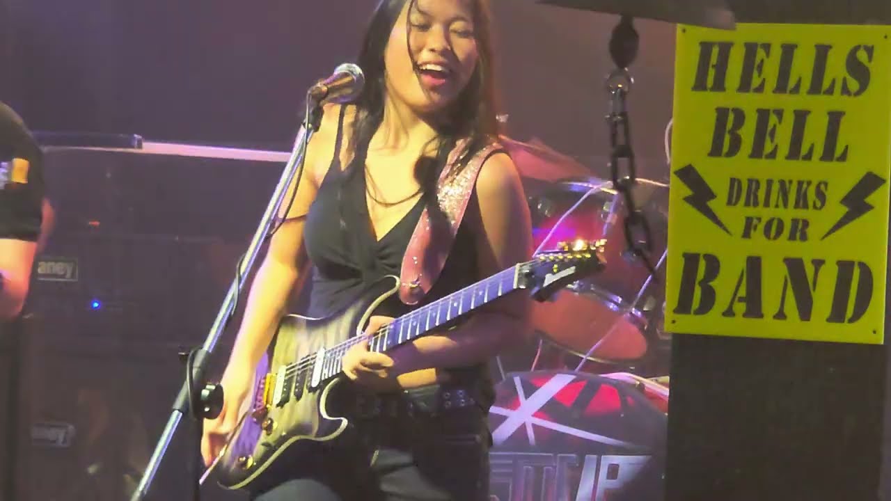 PettyRock covers Sweet Child of Mine - Guns & Roses Wild party at Rock Factory Pattaya Oct 30, 2025