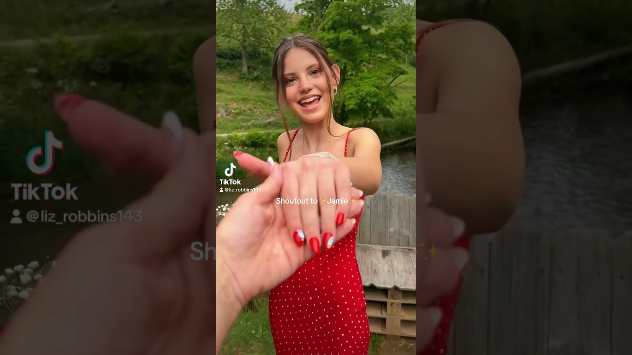 Prom Nails 