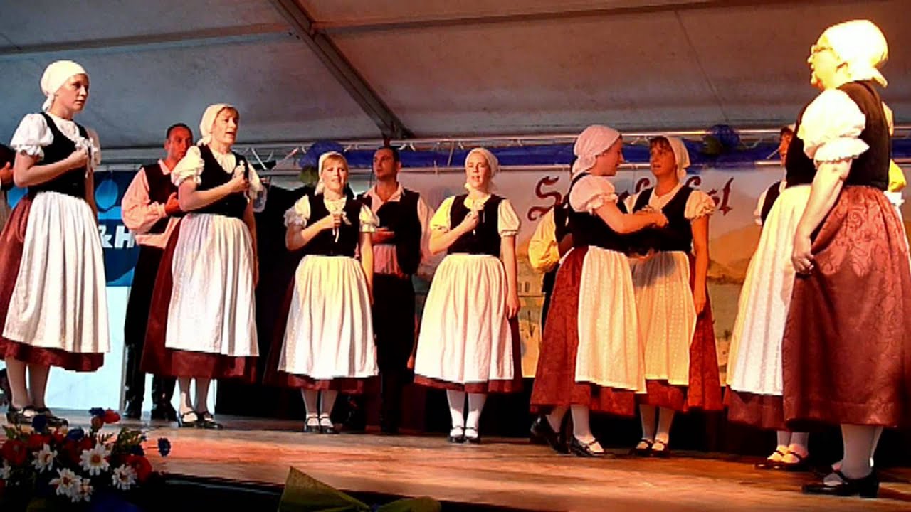 Schwabenfest Tanzgruppe Pilisv&ouml;r&ouml;svar/Werischwar