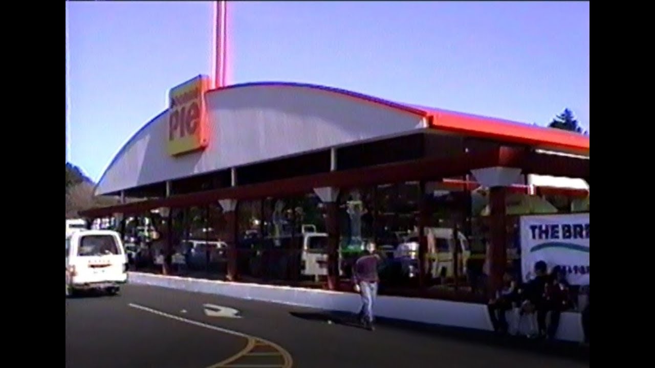 Georgie Pie Porirua Opening Day