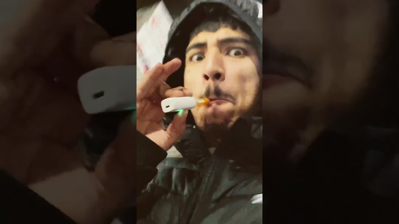 Dabs in the walk in freezer in BevMo is crazy #zaza #blinker