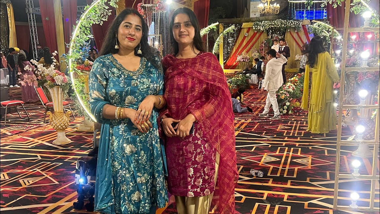 Shadi Vlog💃Gift Shopping Se Baarat Tak |”Friend se Surprise Milna ,Khana -Peena Aur Full Masti “