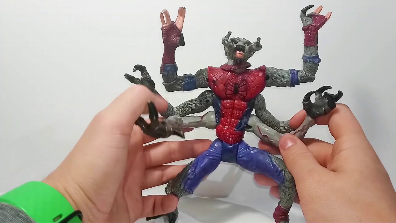 Toybiz Spider-Man Classics - Man-Spider - A Chewy Mew Review!