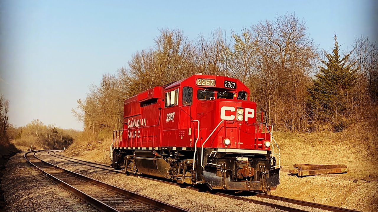 Canadian Pacific 2267 EMD GP20 ECO power move on the CP KC Subdivision in Elmira, Missouri