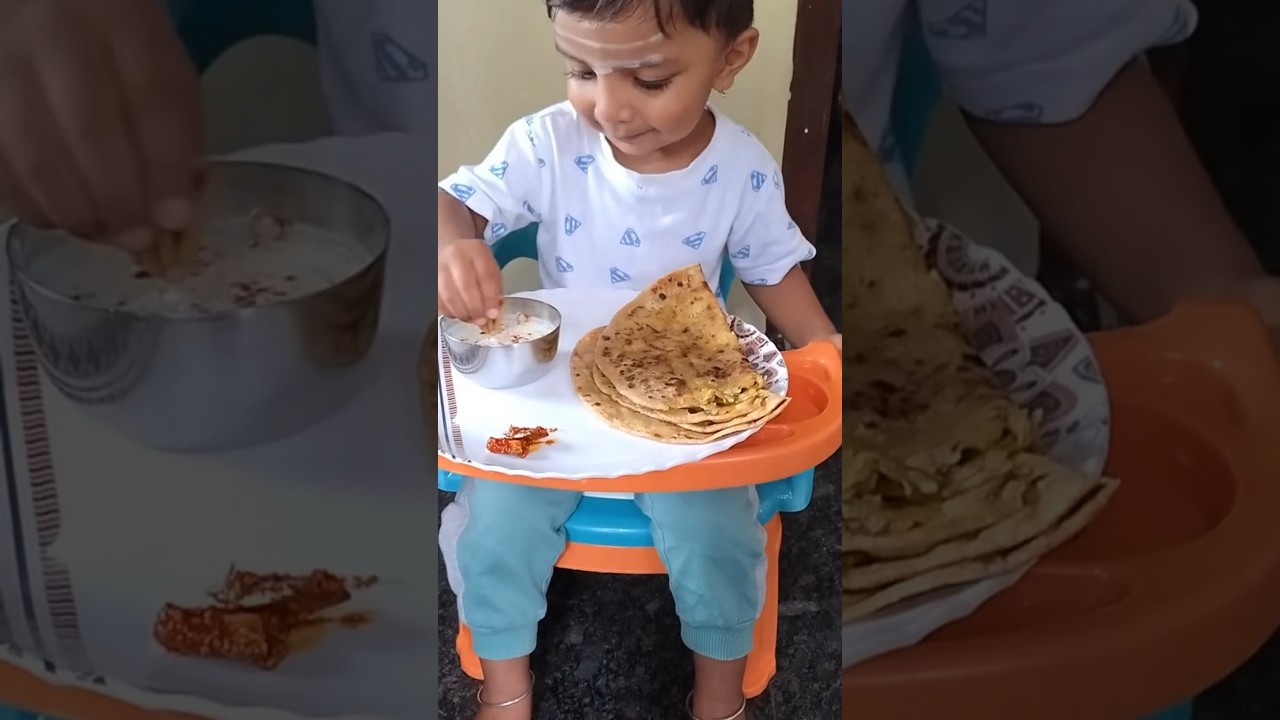 ಅಮ್ಮ Cooks ಮಗಾ Tastes 👩&zwj;👦&hearts;️ Aloo Paratha #ytshorts #cooking #alooparatha