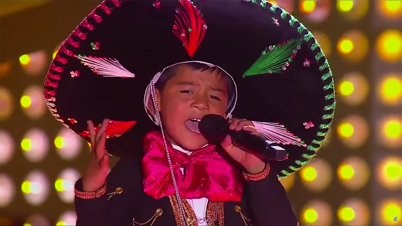 Óscar sings 'La Mochila Azul' de Belmaro Bermúdez | La Voz Kids Colombia - Audiciones a ciegas - T1
