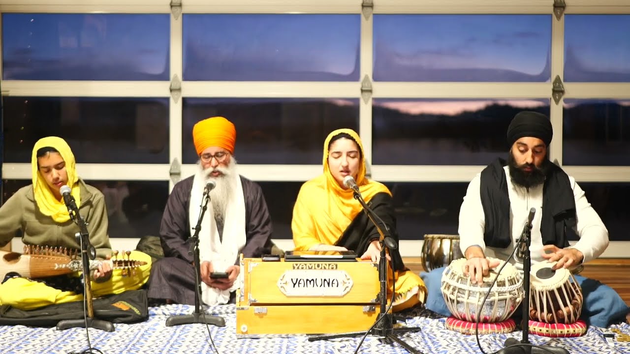 Full Asa Ki Vaar Kirtan - Bibi Rasleen Kaur & Jatha