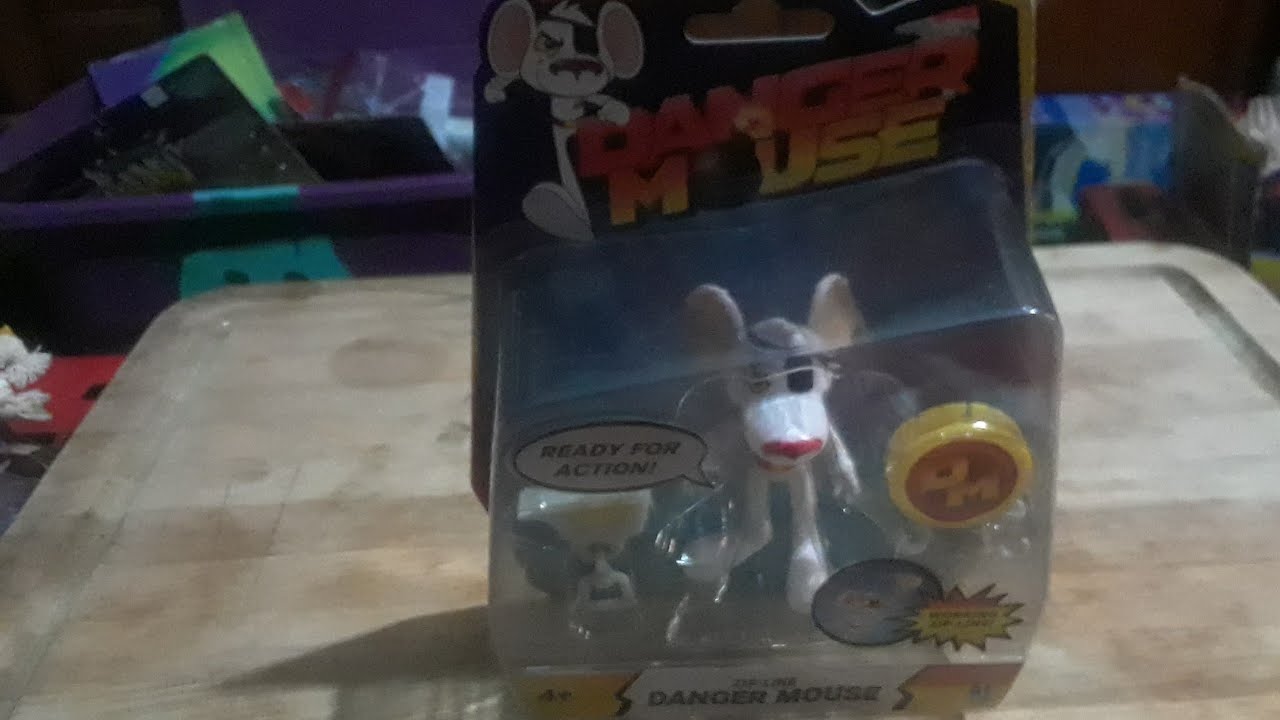 unboxing Danger Mouse action figure