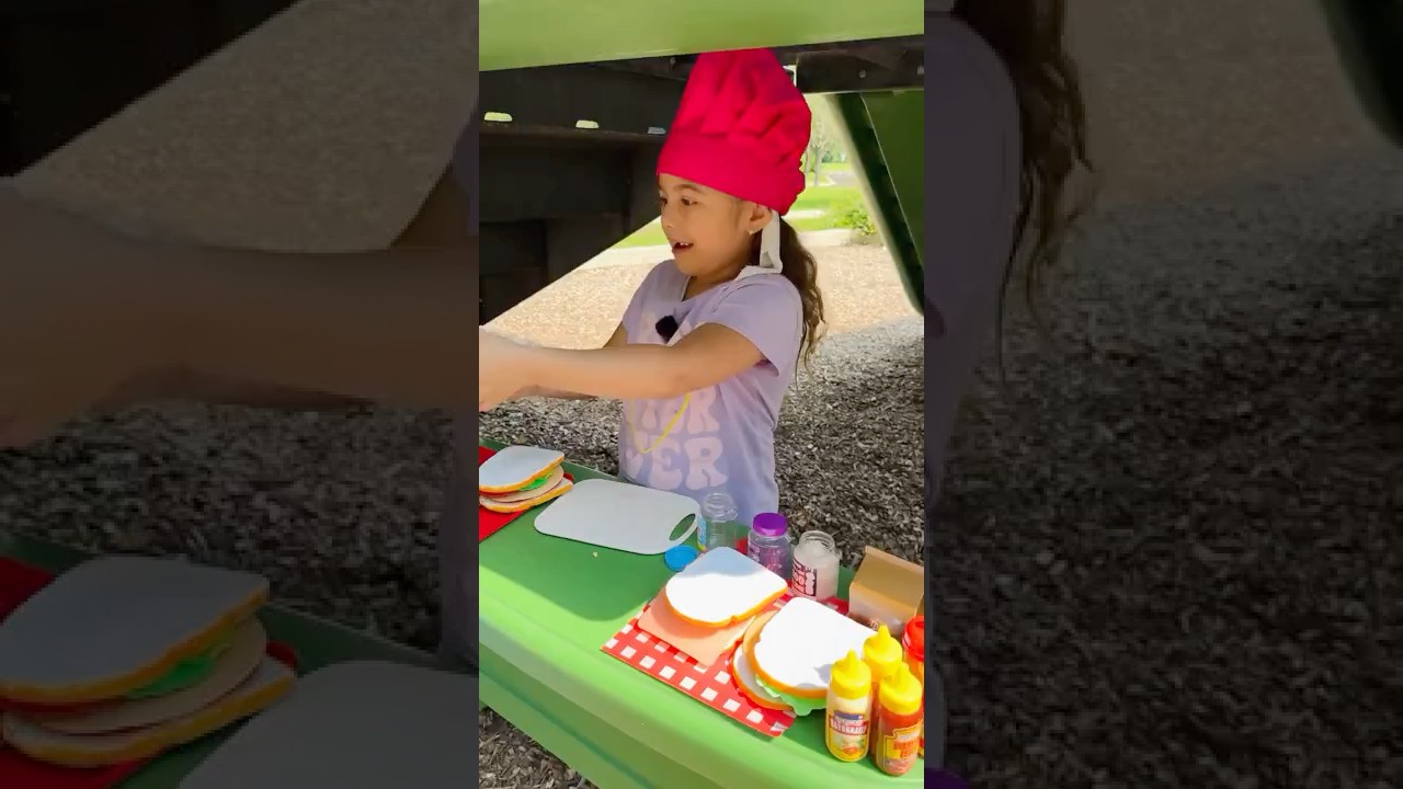 Food Toys Pretend Play Learn to be Kind Moral stories for Kids