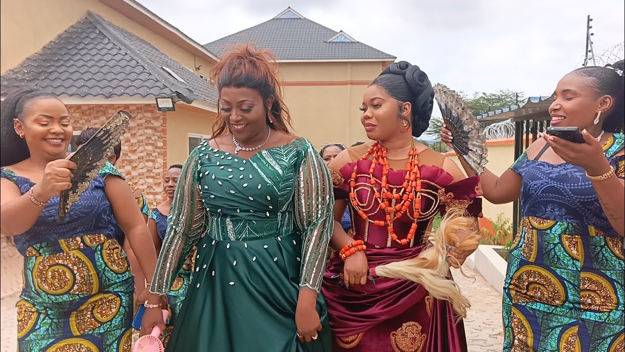 SEE HOW FORTUNE MWIKALI AND HER BRIDAL TEAM ARRIVED