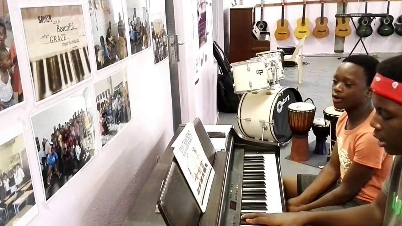Genesis Music Academy  Sfundo and Anele impromtu duet