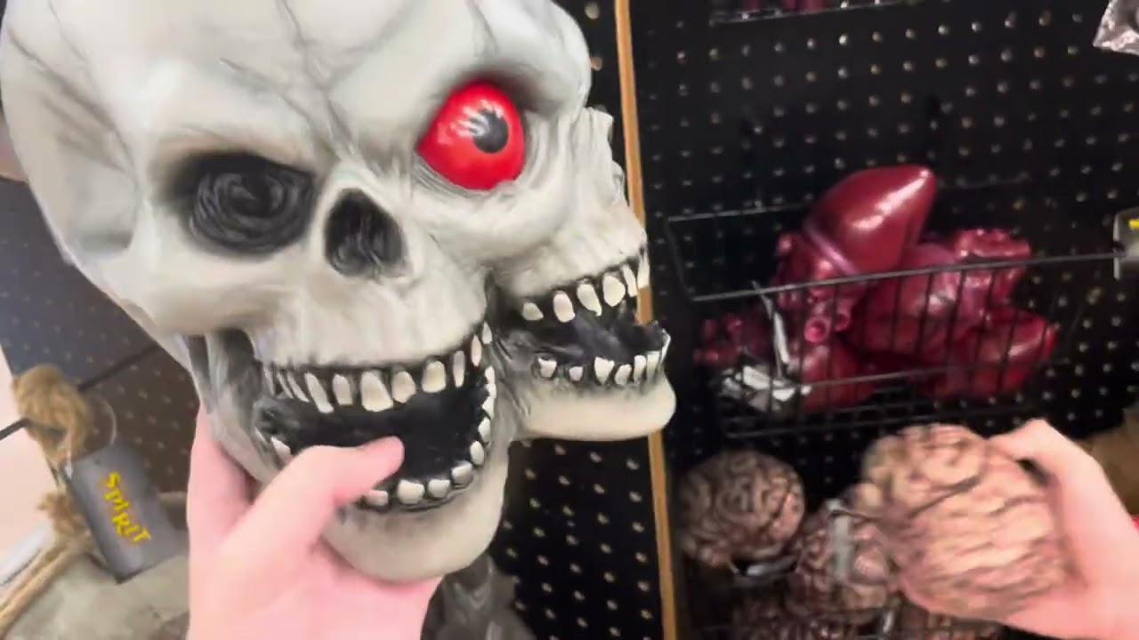 Spirit Halloween 2025