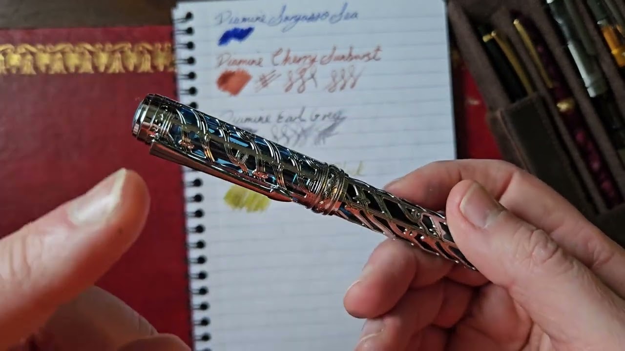 What's in My Pen Case? - Episode 2