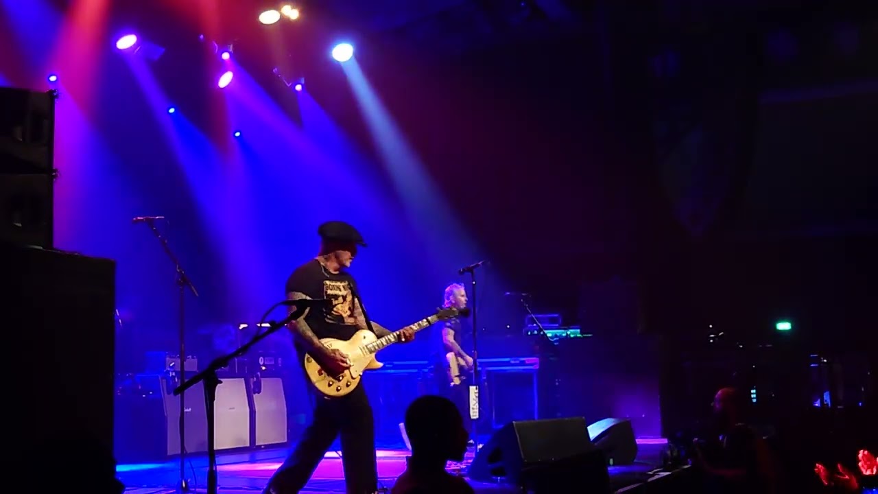 Social Distortion - Road Zombie + Bad Luck + Reach for the Sky - Paris - 29/06/2022