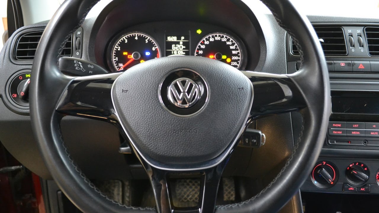 Ремонт под рулевого переключателя  дальнего света  Volkswagen Polo - Repair the steering beam switch