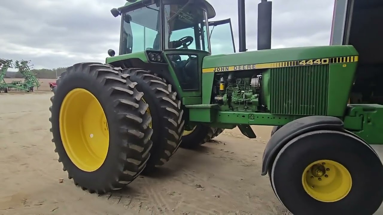 1978 JOHN DEERE 4440 For Sale
