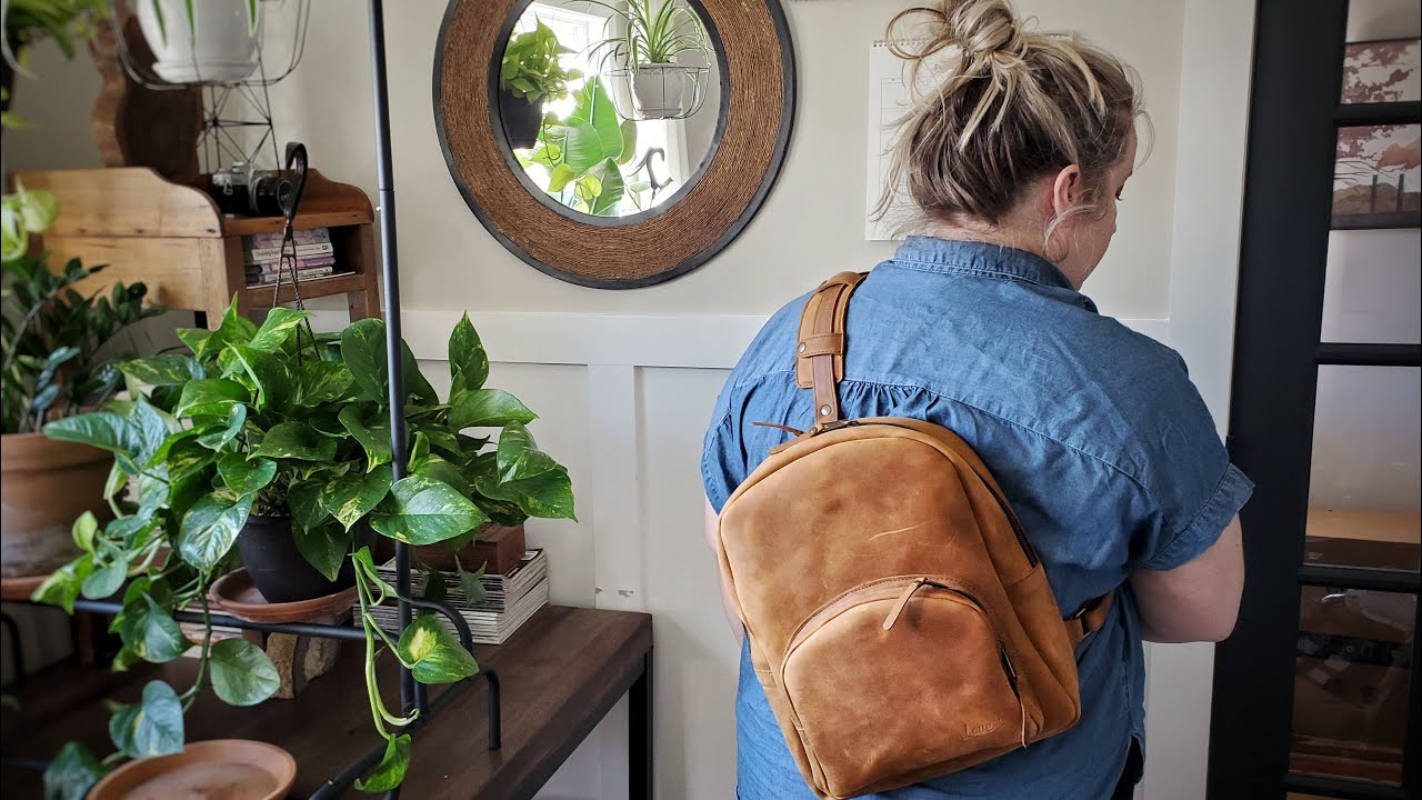 Love41 | Sling Backpack Unboxing | Full-grain leather backpack/crossbody | Saddleback Leather