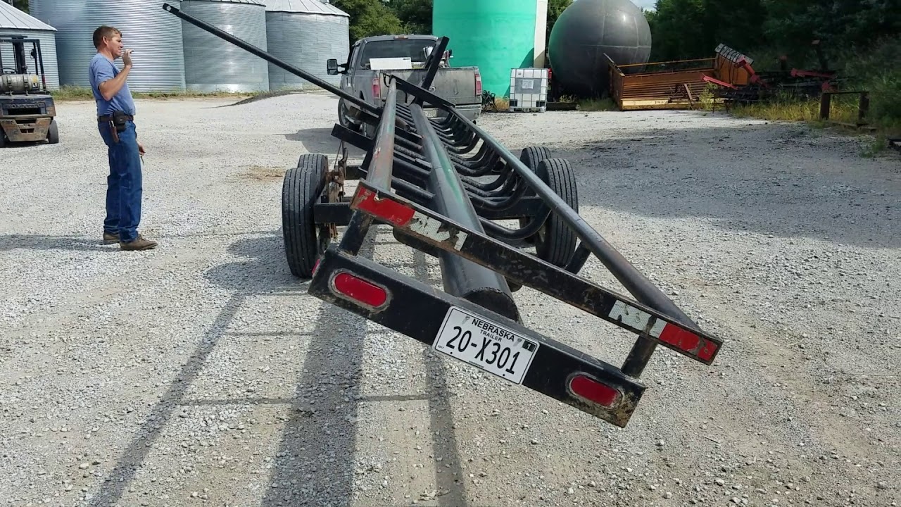 2011 EZ-Haul Hay Handler T/A Gooseneck Bale Trailer - Selling on BigIron - Aug. 29, 2018