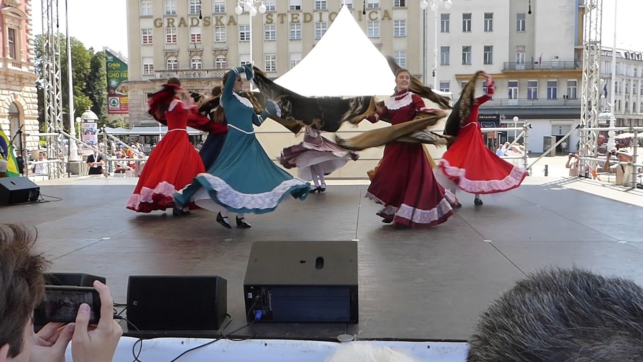 Gaucho dance - Brazil, GEMP Escola e Cia. de Dança (Crissiumal), 20.7.2017 in Zagreb, Croatia