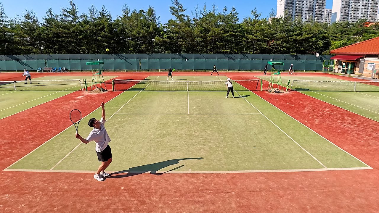 1년10개월 테린이 - 햇볕 한가득☀️쨍쨍 테니스 🥵🎾 (1)