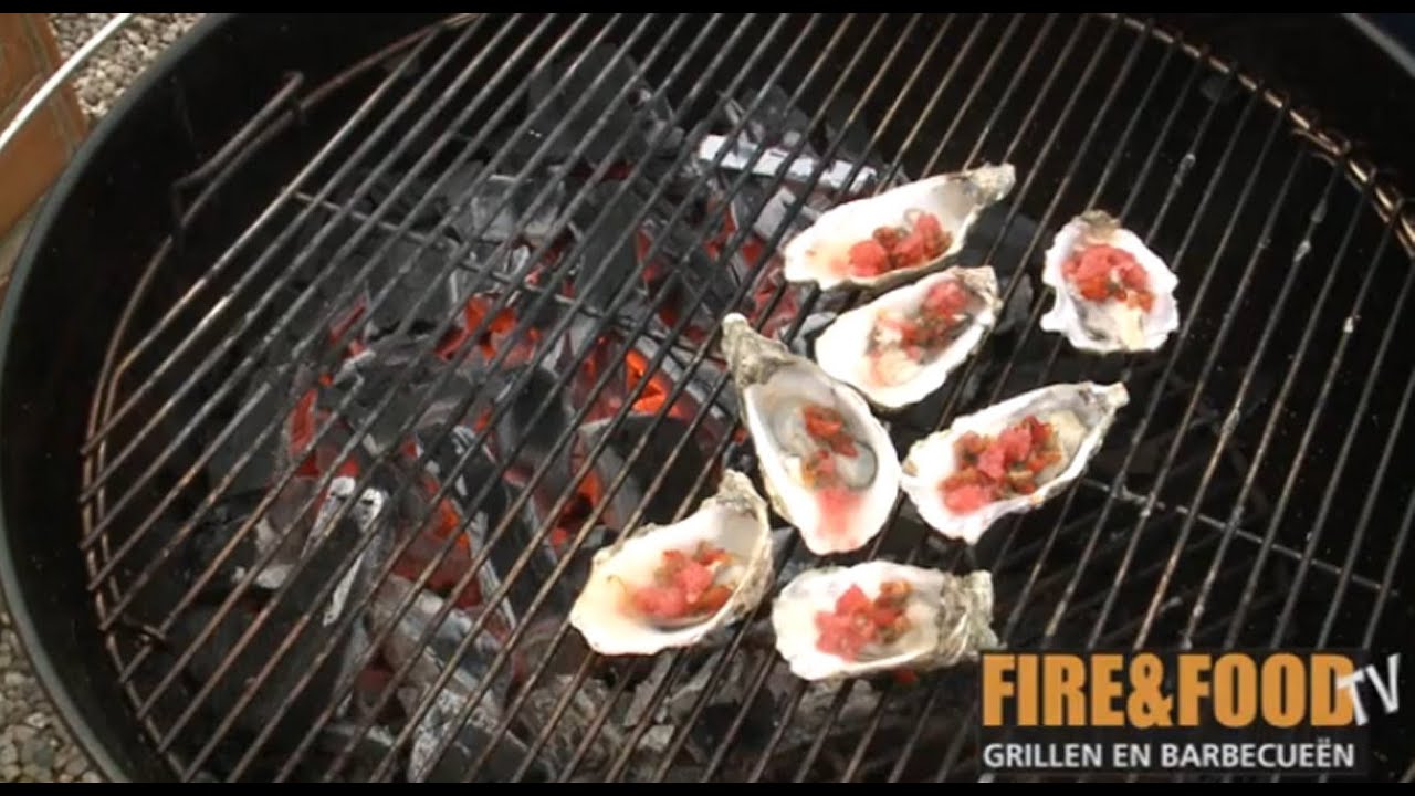 Fire&Food TV | Gegratineerde BBQ oesters met grapefruit en rode peper