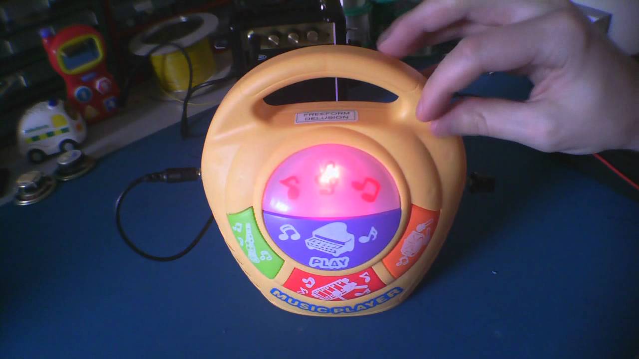 Circuit Bent Music Player by freeform delusion