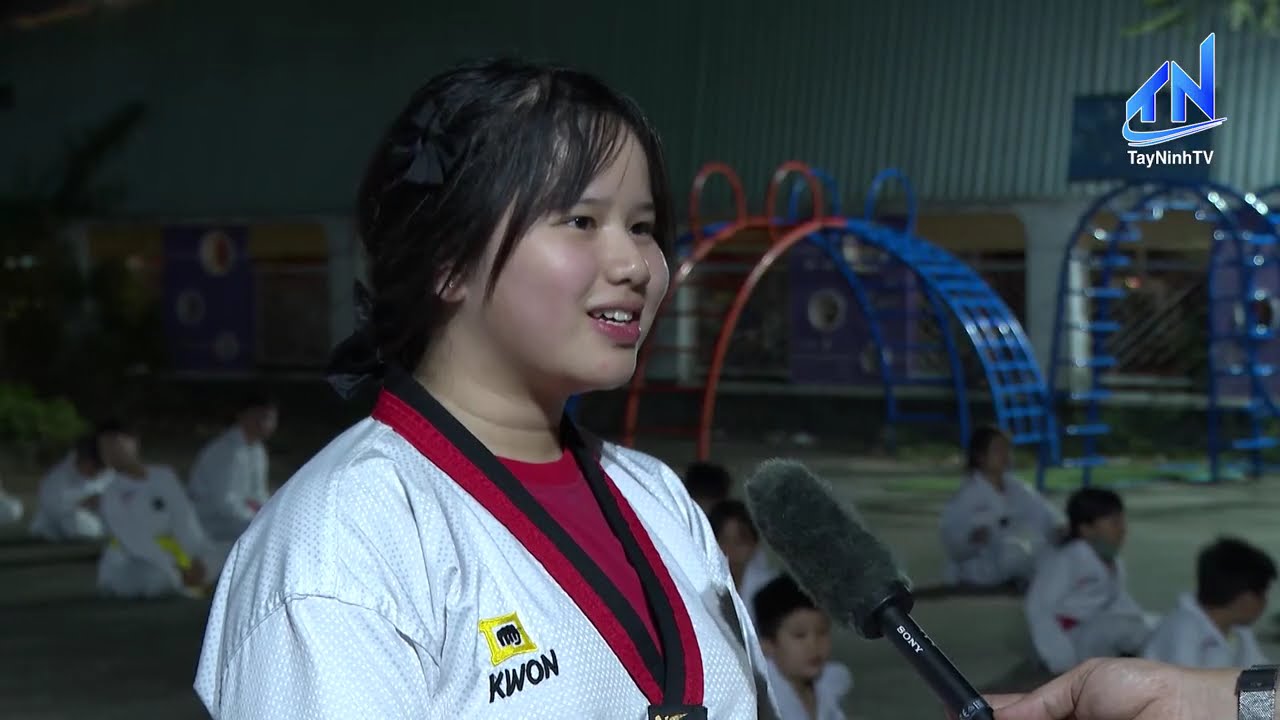 TAEKWONDO – NGHỆ THUẬT CỦA NHỮNG CÚ ĐÁ