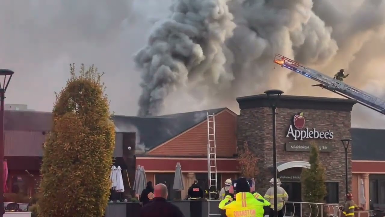 Garden City Cranston fire at the Applebee's