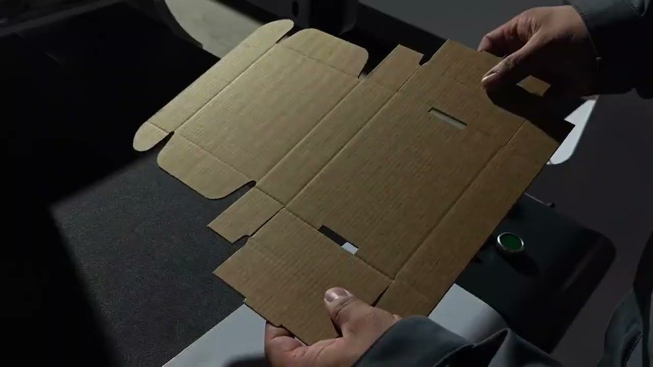 Creasing + Cutting - How to Complete The Production Of a Packaging Box in One Go