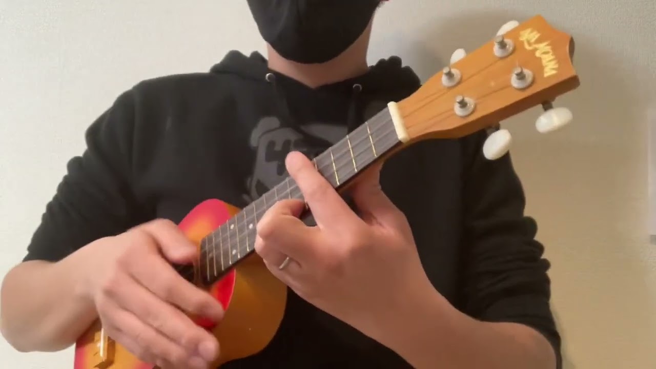 Upper Slash Ukulele (odoruhitode original song)