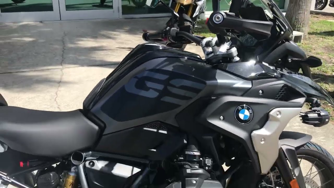 2023 BMW R 1250 GS Triple Black BMW6H47787/Walk Around Video