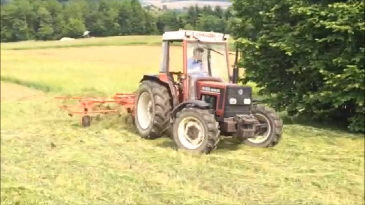 Fiatagri 45-66 con voltafieno Kuhn GF 422