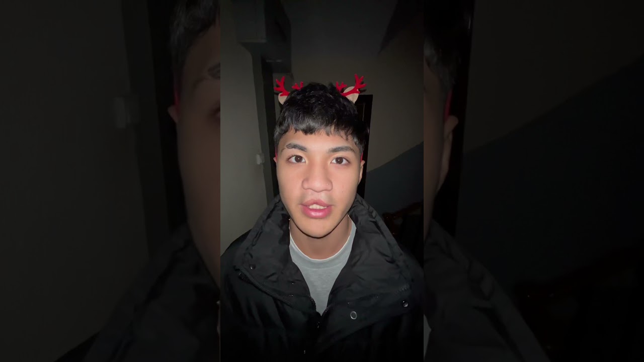 El &ntilde;ato cantando villancicos #humor #shorts #youtube #nato #viralvideo #navidad #villancico