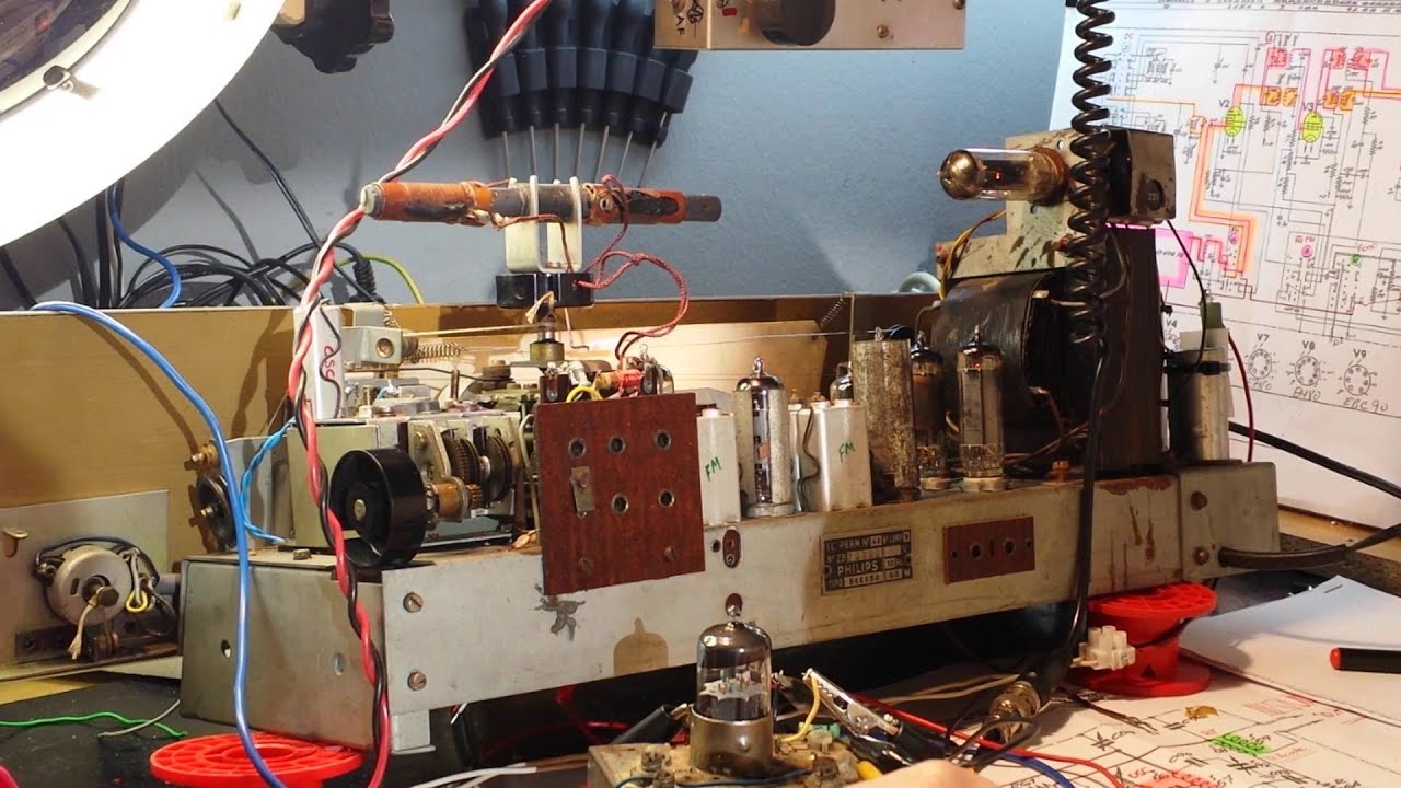 Tutorial ajuste de la FI de la banda de FM de un radio receptor  a valvulas