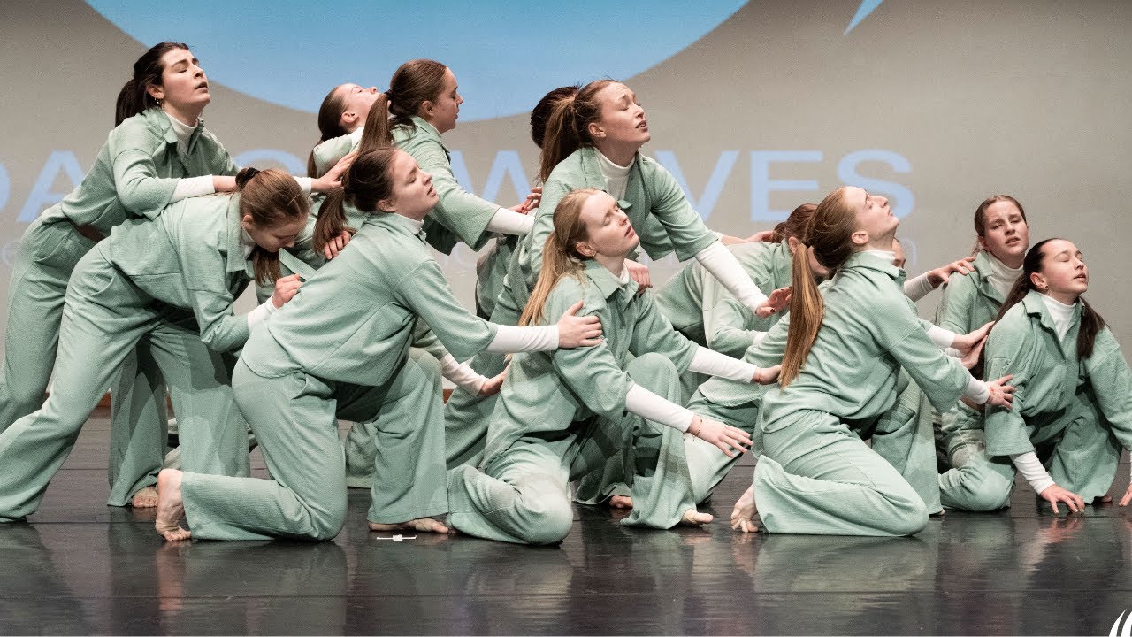 24-25 Qualifier 15 BE - MomenTum (T’s Dancexplosion) // The View Between Villages by Noah Kahan