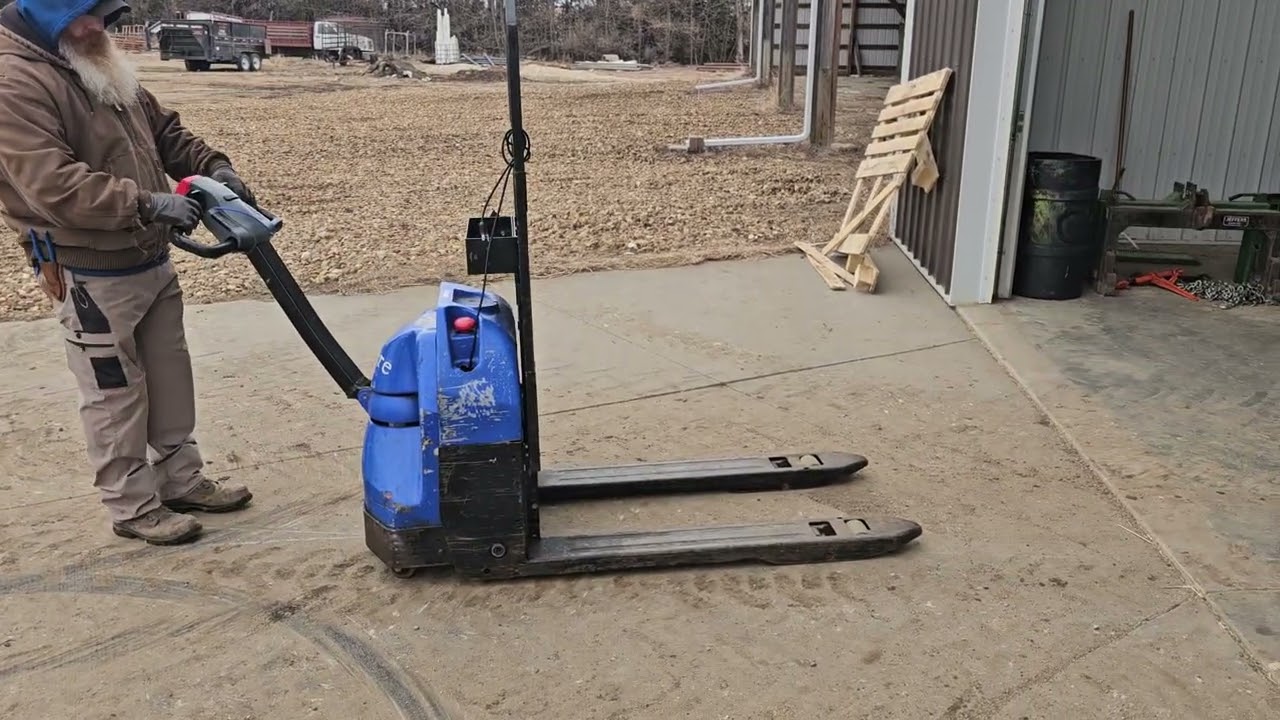 Big Joe Electric Pallet Jack