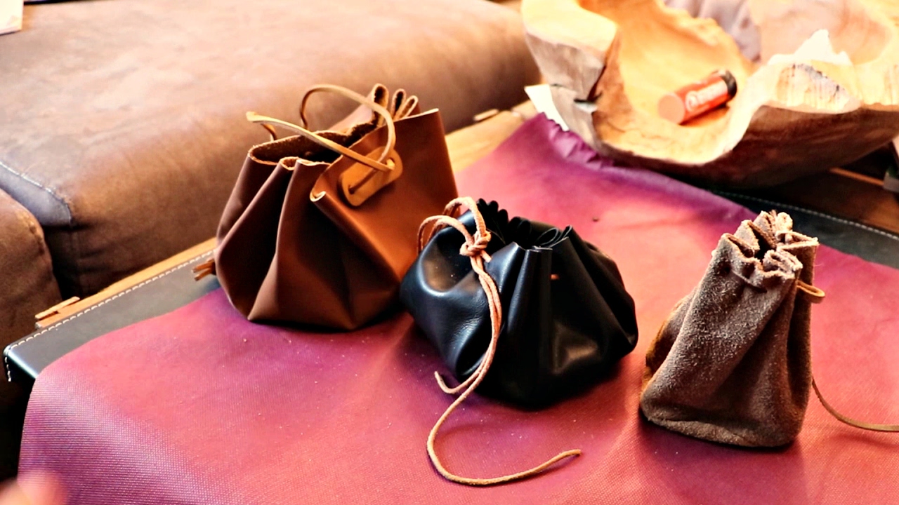 Borsellino Bushcraft di cuoio Fai da te Leather Pouch DIY - PeschoAnvi