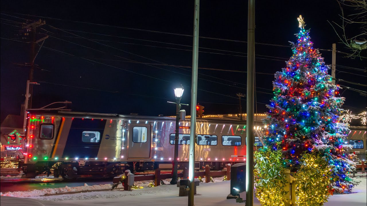 Holiday Trains on Long Island Rail Road, Metro North, and the Subway