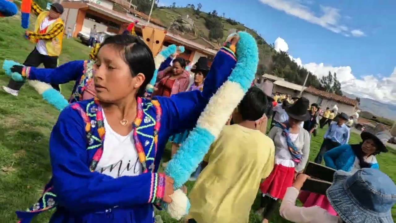 fiesta de Catay recojo de ropa del Santo Patrón Señor de Mayo de Catay