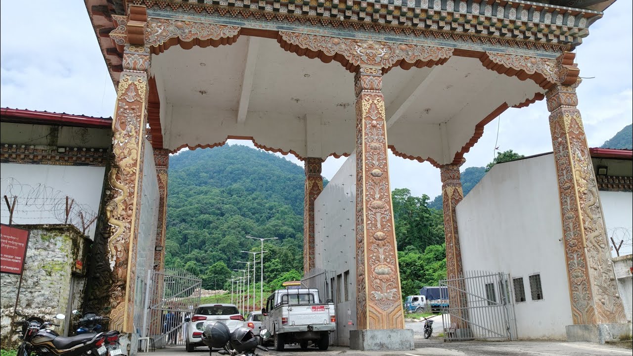 Nganglam Bhutan road journey 