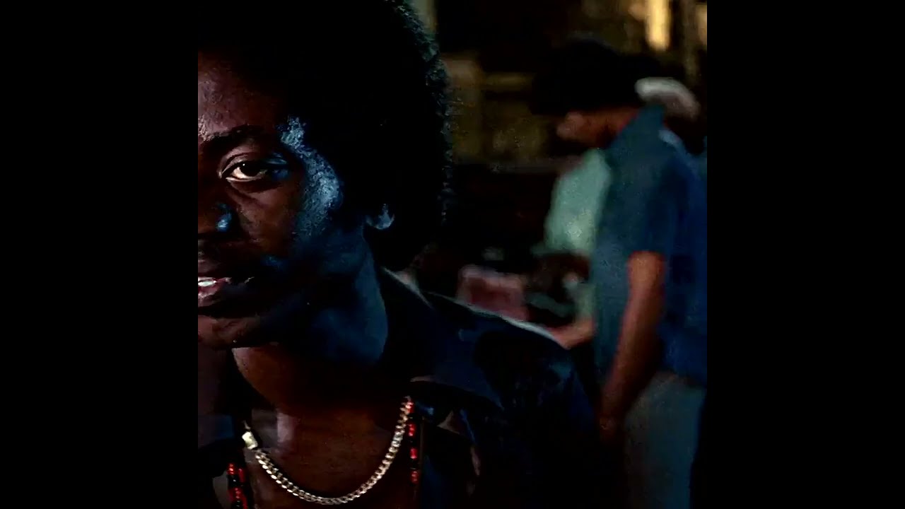 Eu tentando consquistar a morena MEME [status]