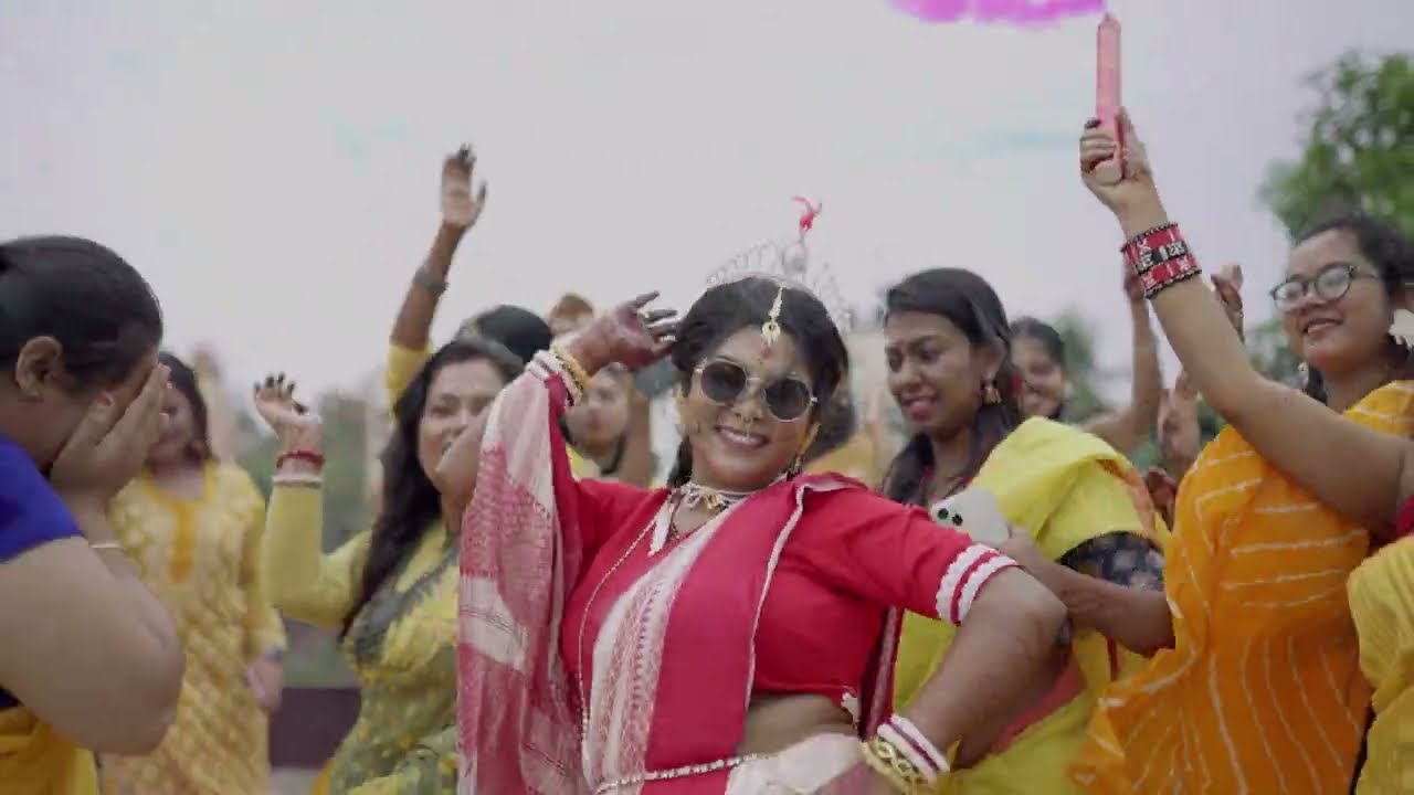 The craziest Haldi Dance of Sreoshee' Wedding 💛