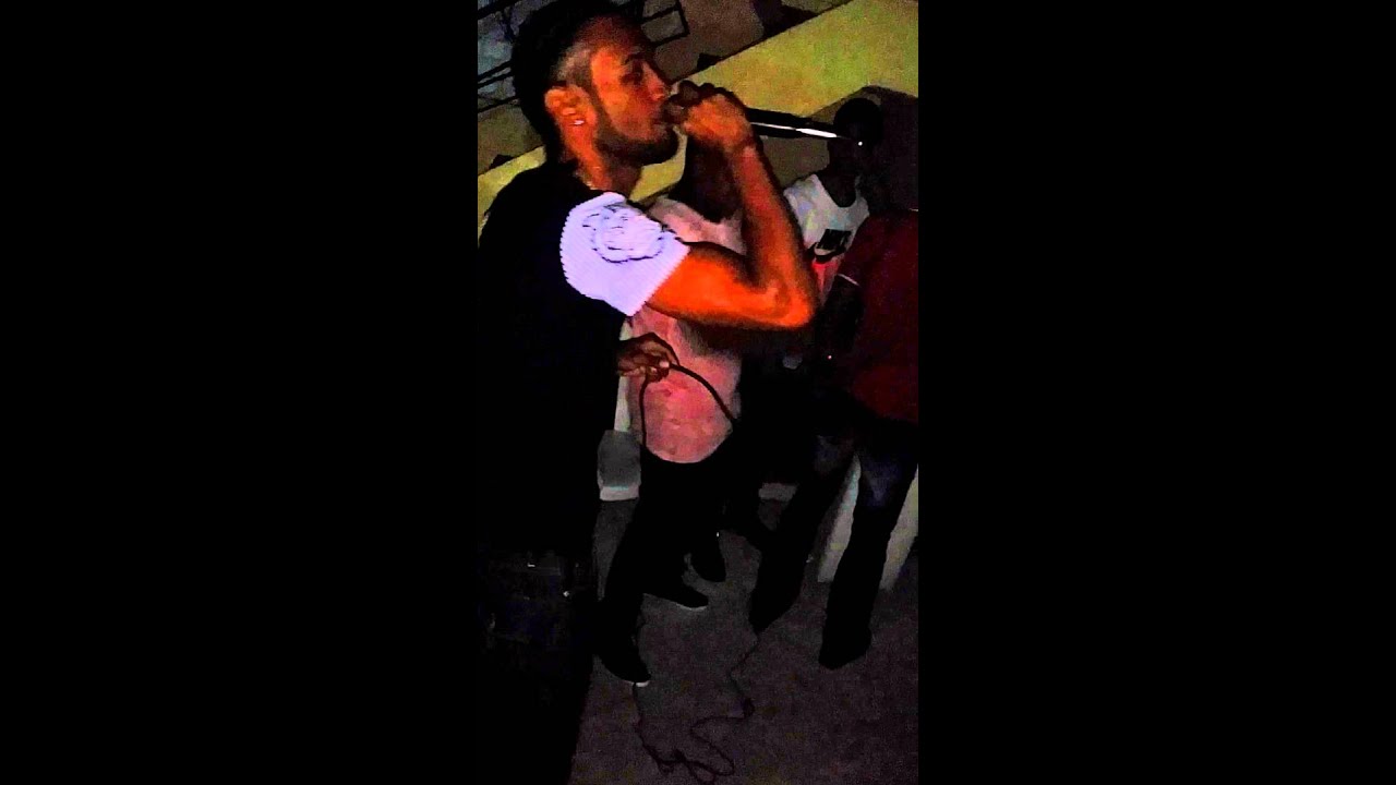 LITTLE DEMBOW  LA FREKITA 2016 EN VIVO EN LA CALLE SEGUNDA