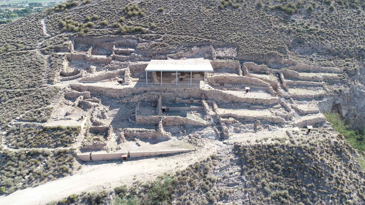 Cabezo Redondo (Villena): campesinos y artesanos en un espacio de frontera del II milenio cal BC.