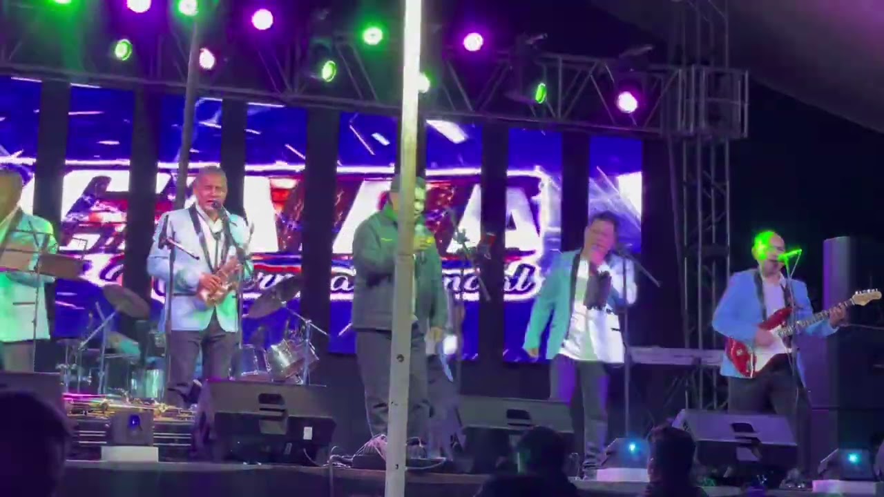 NOCHE DE LUNA GRUPO ESCALA EN VIVO SAN PABLO DEL MONTE 