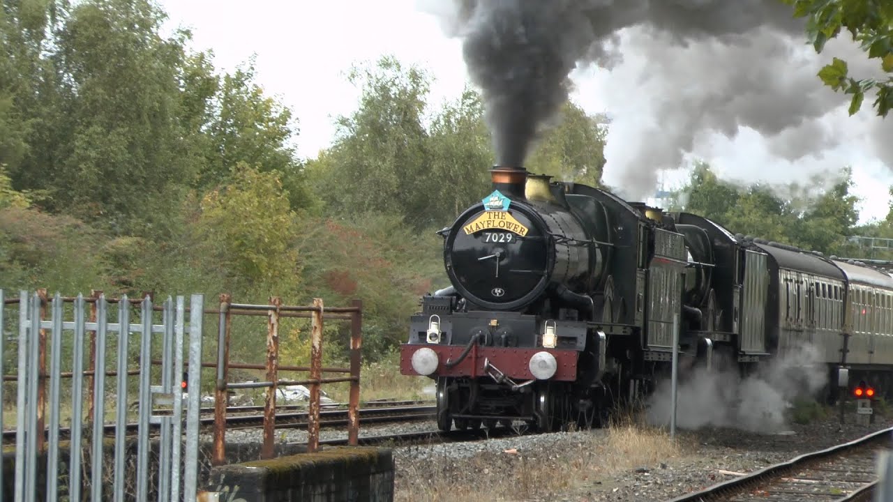 Vintage Trains - The Mayflower - 20142 + 20189 & Castles 7029 + 5043 in Bristol 27-09-24