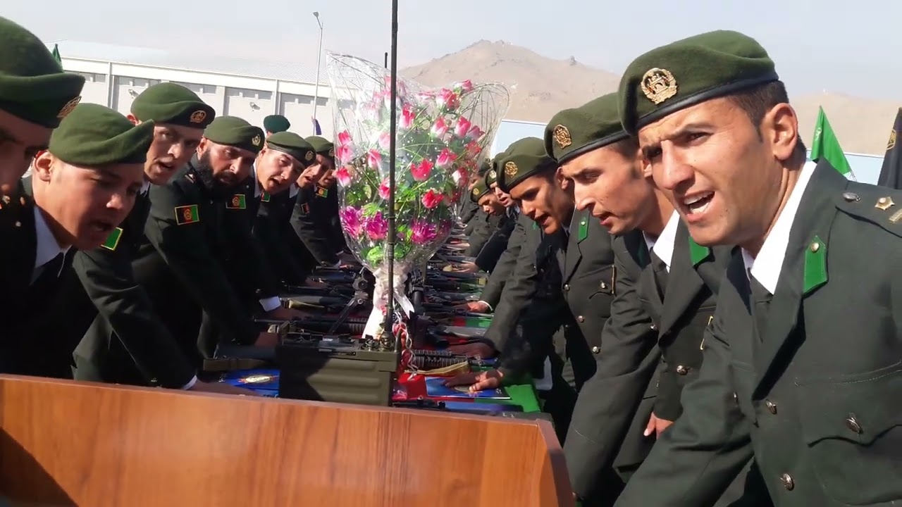 اجراء تحلیف  سیزده همین دوره اکادمی افسران فرزندان صدیق وطن🇦🇫