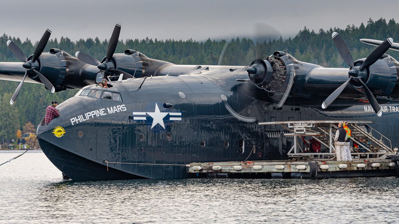 Philippine Mars Engine Start - 18 Cylinder Wright R-3350 Startup